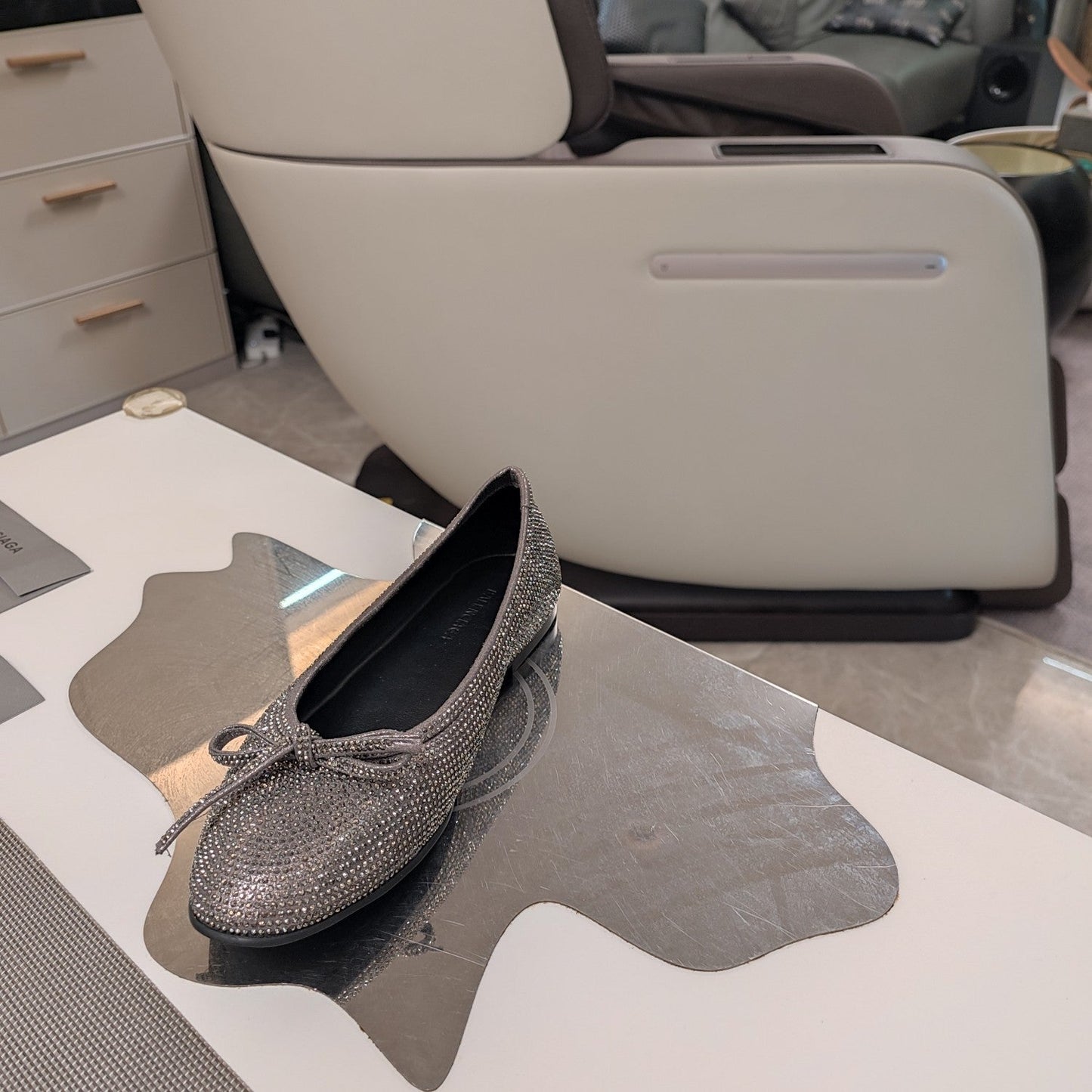 Balen 25 bow ballet flat attached rhinestones in grey calfskin 184484