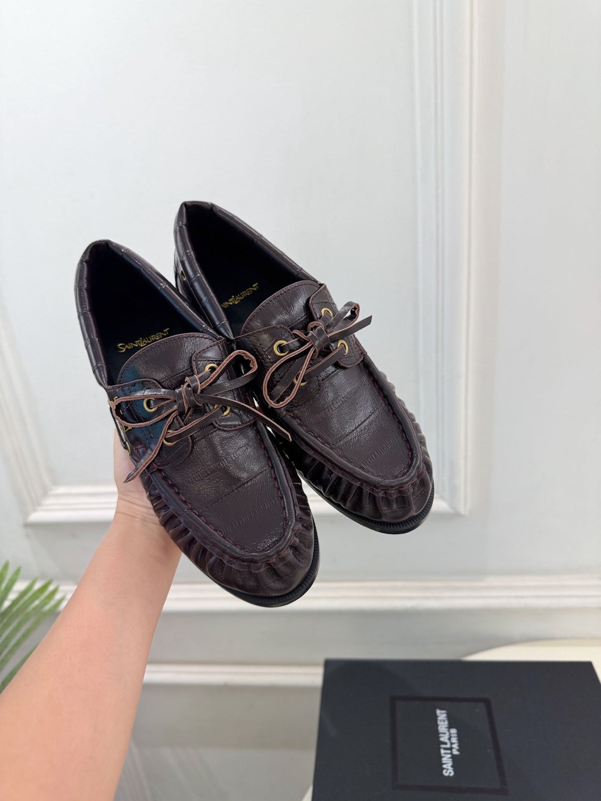 YSL Le Loafer Bateau Boat Shoes Deep Bordeaux Croc Embossed Leather 112336