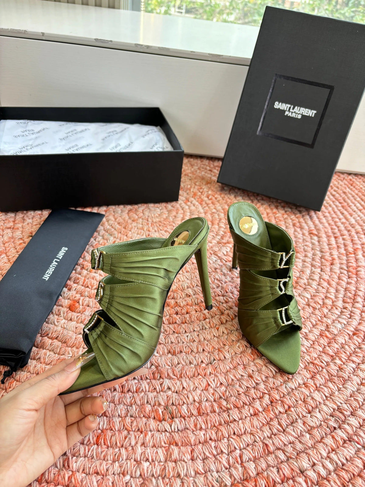 YSL 26ss Pointed High Heels Sandals 110 Green Silk Leather 648791