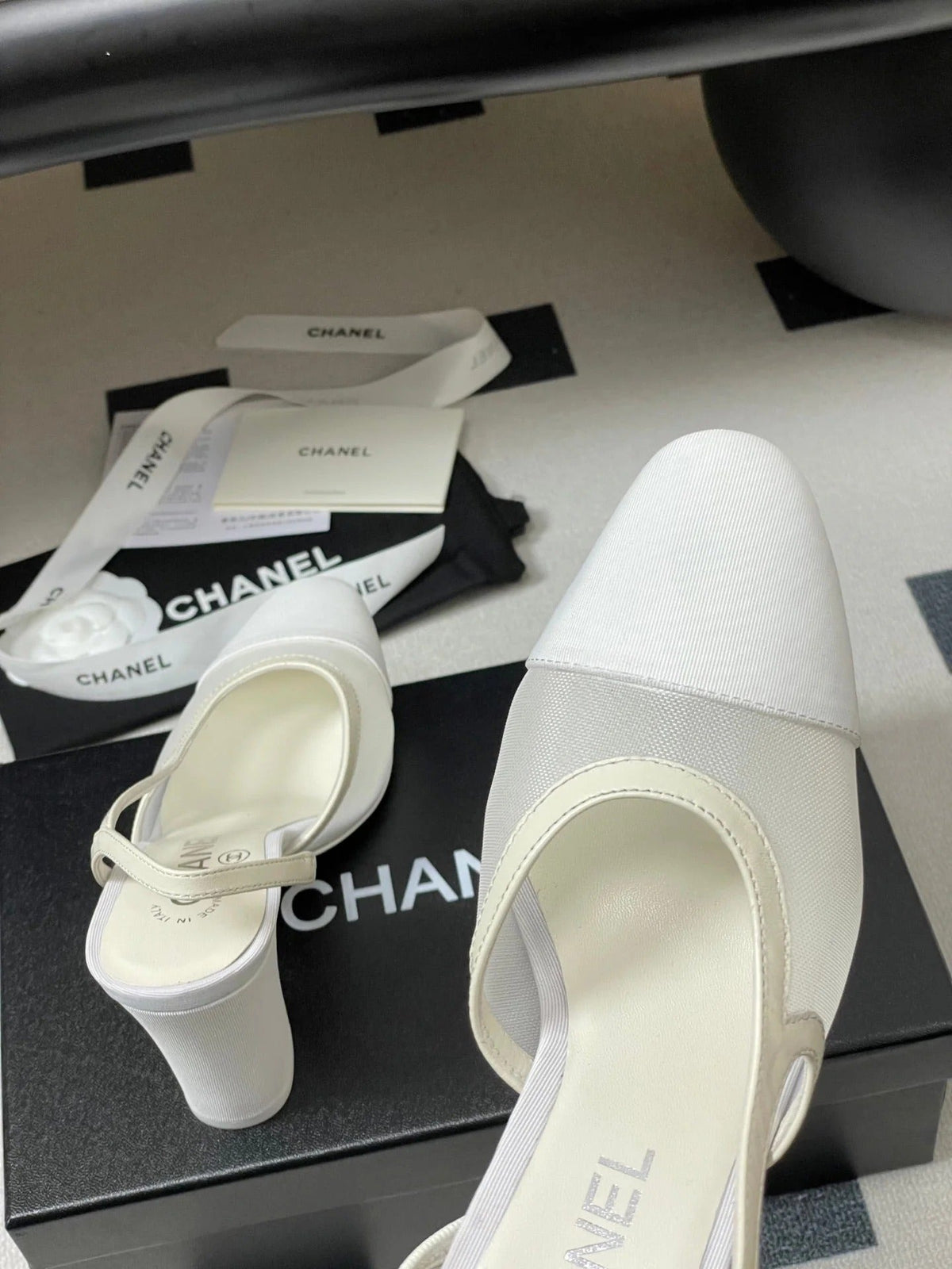 CC 26s Slingback 95 White Mesh Fabric Sheepskin 649441