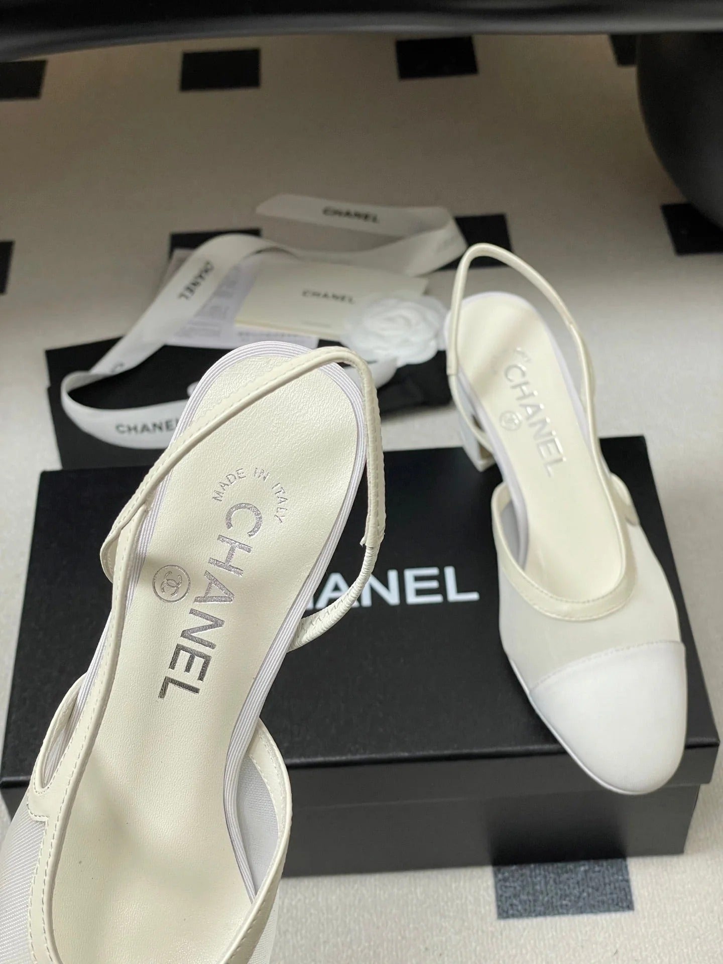 CC 26s Slingback 65 White Mesh Fabric Sheepskin 649445