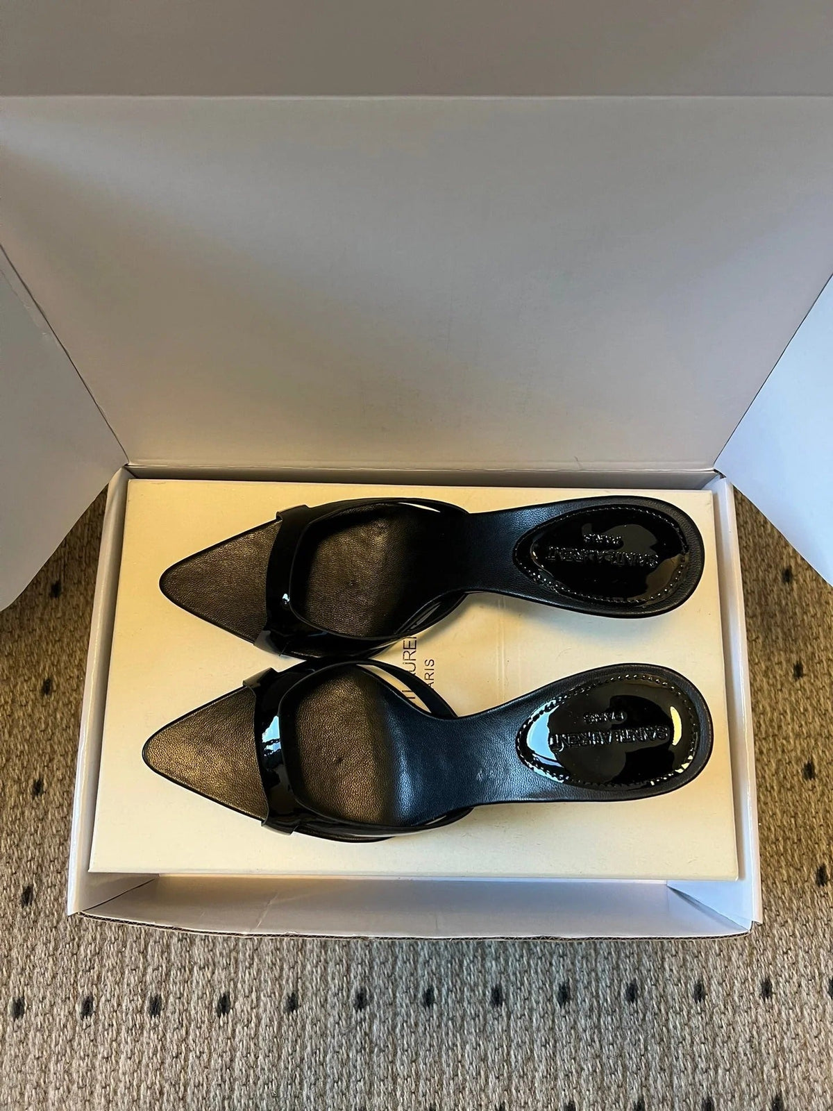 YSL 26ss High Heeled Mules 75 Black Patent Leather Cowhide 651767