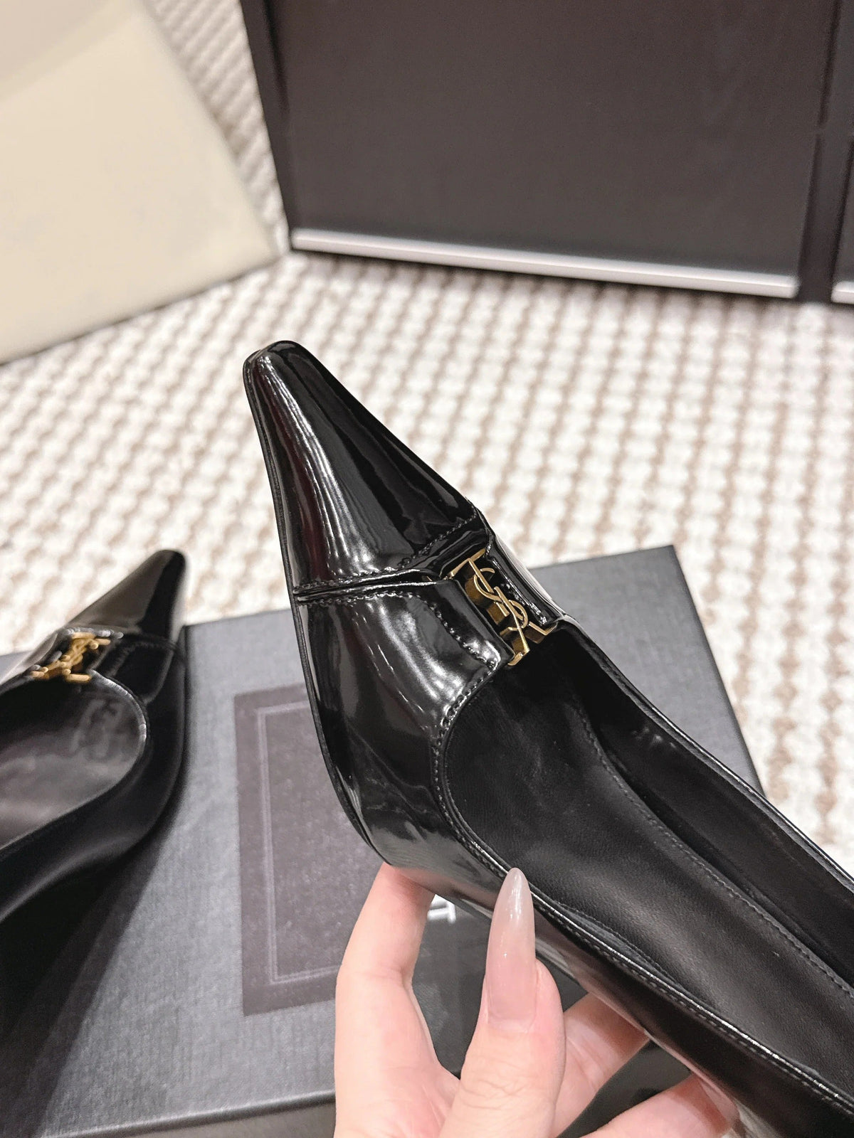 YSL 26ss High Heel Pumps 75 Black Leather 654703