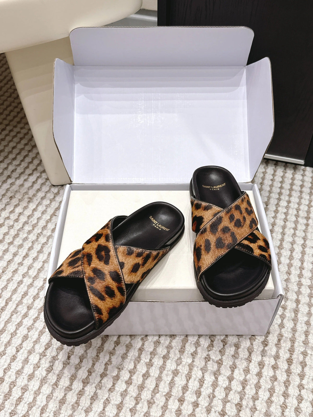 YSL 26ss Platform Slippers Black Leopard Print Leather 663218