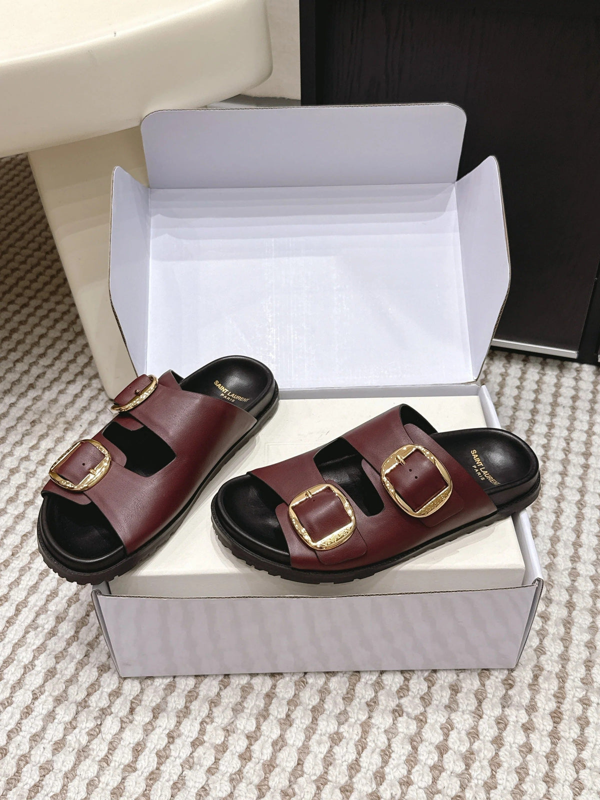 YSL 26ss Platform Slippers Black Burgundy Sheepskin Gold Buckle 663207