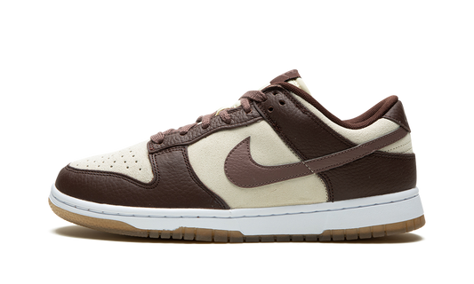 DUNK LOW WMNS "Plum / Coconut Milk" FJ4734 100