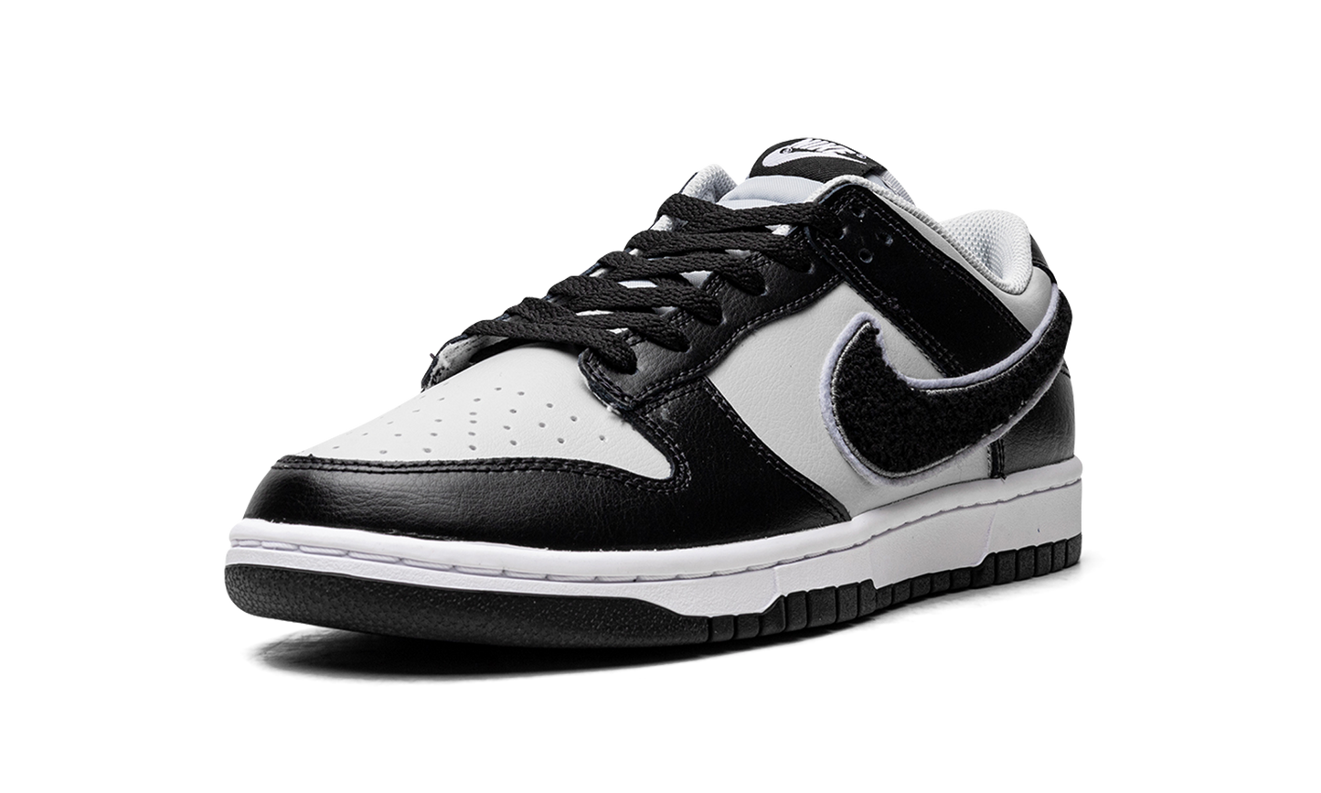 Dunk Low "Chenille Swoosh Black Grey" DQ7683 001