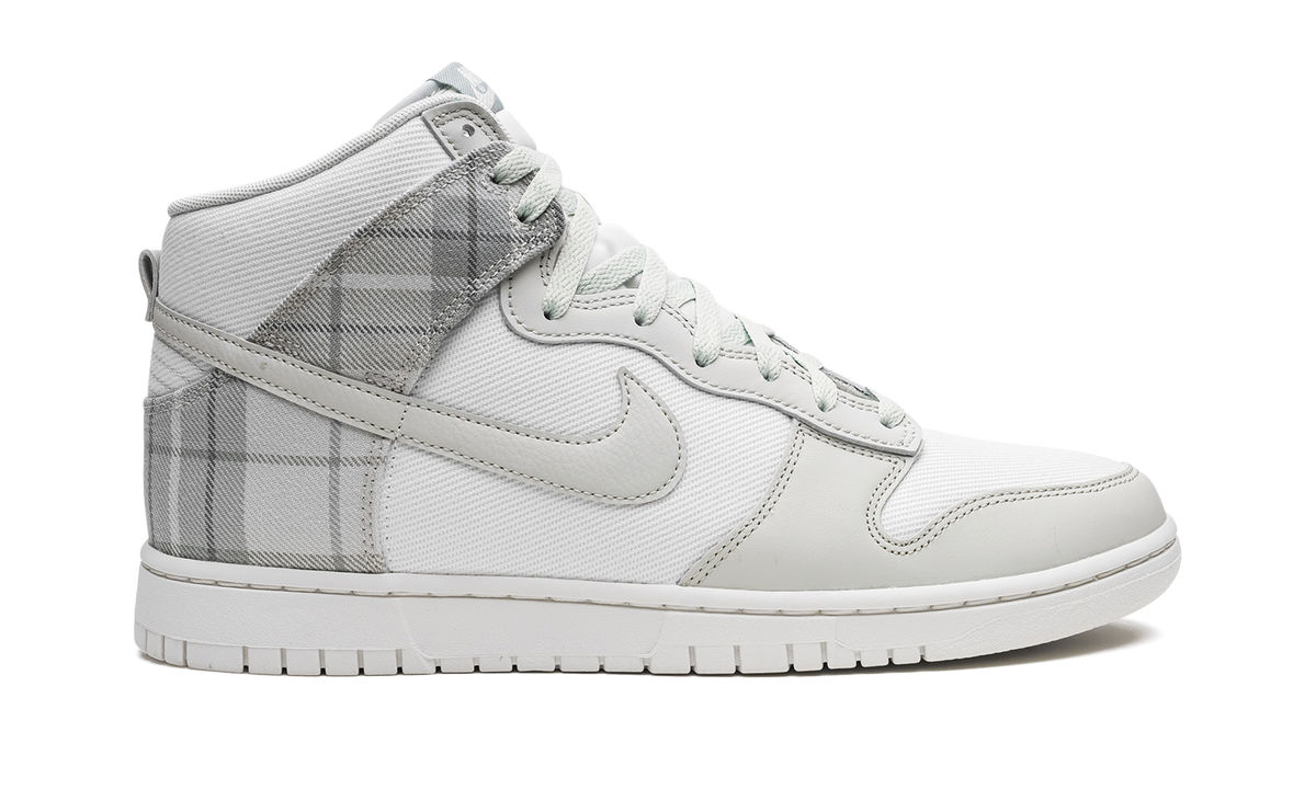 Dunk High "Plaid - Summit White" DV0826 100