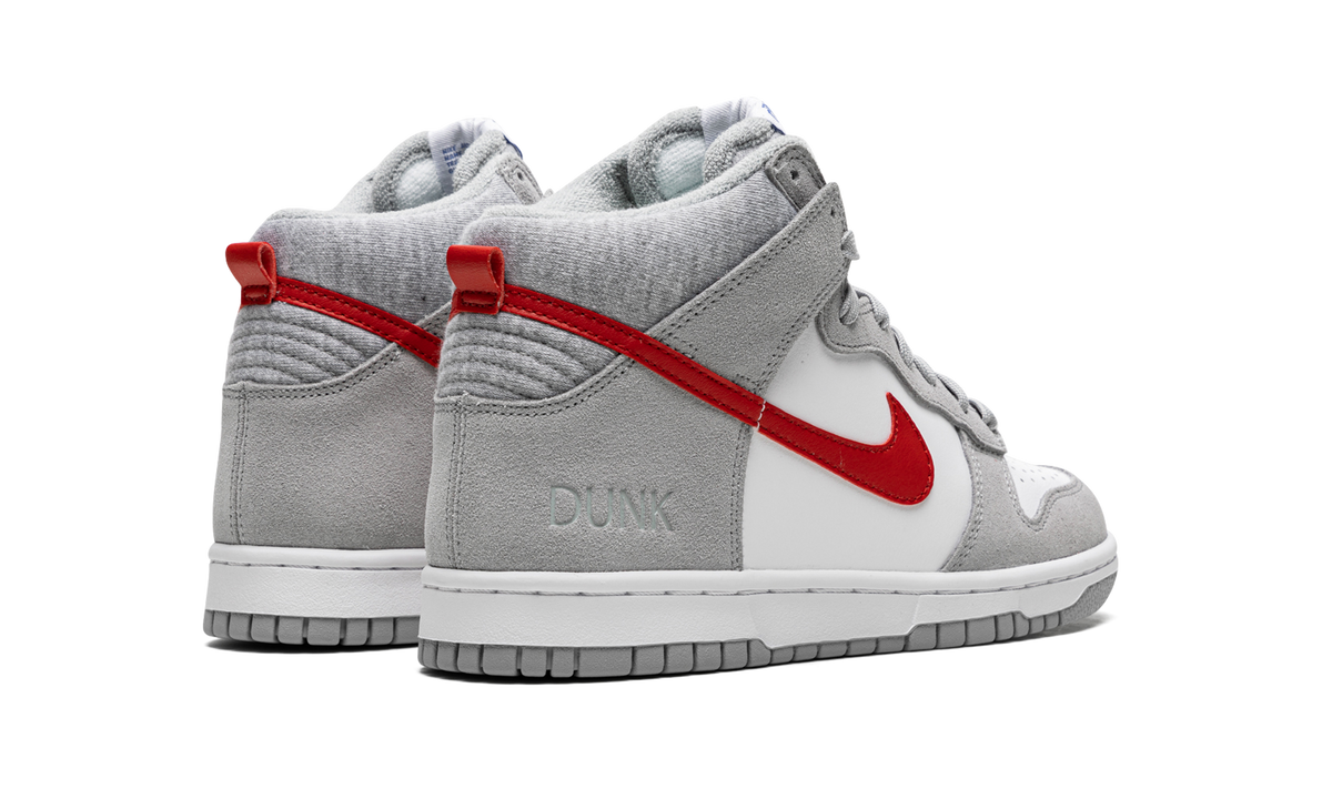Dunk Hi SE (GS) "Athletic Club" DH9750 001
